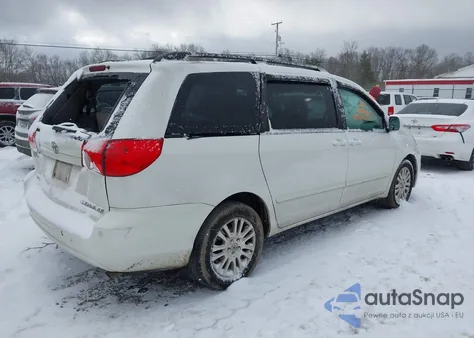 2010 Toyota Sienna Xle z USA, uszkodzony, nr VIN 5TDYK4CC6AS294304